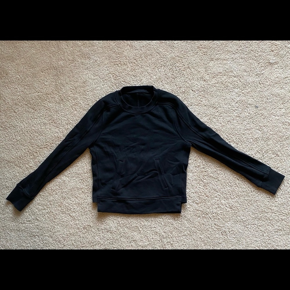 gently worn lululemon size 2 sweatshirt